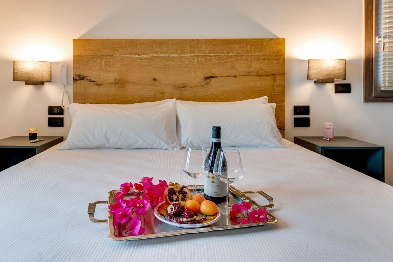 Roccaregina Hotel シャッカ エクステリア 写真