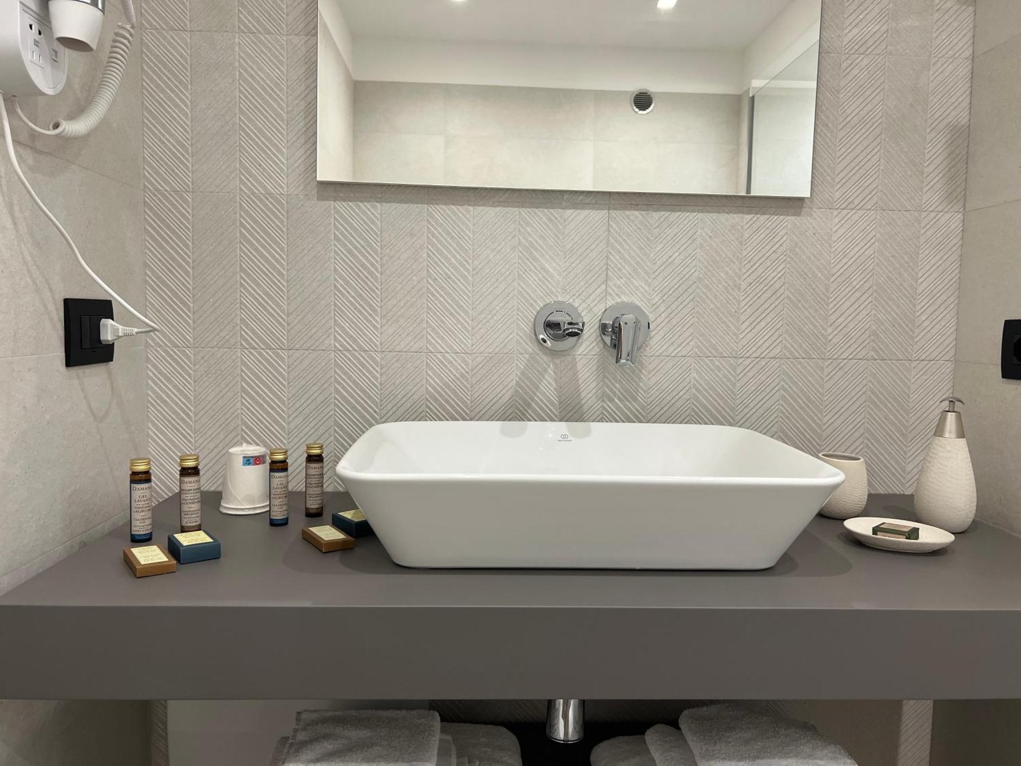 Roccaregina Hotel シャッカ エクステリア 写真