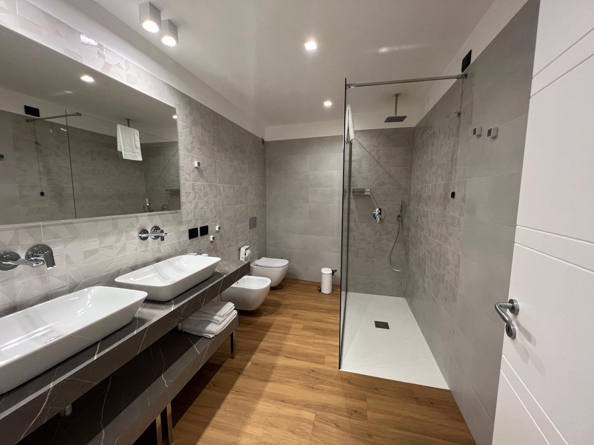 Roccaregina Hotel シャッカ エクステリア 写真